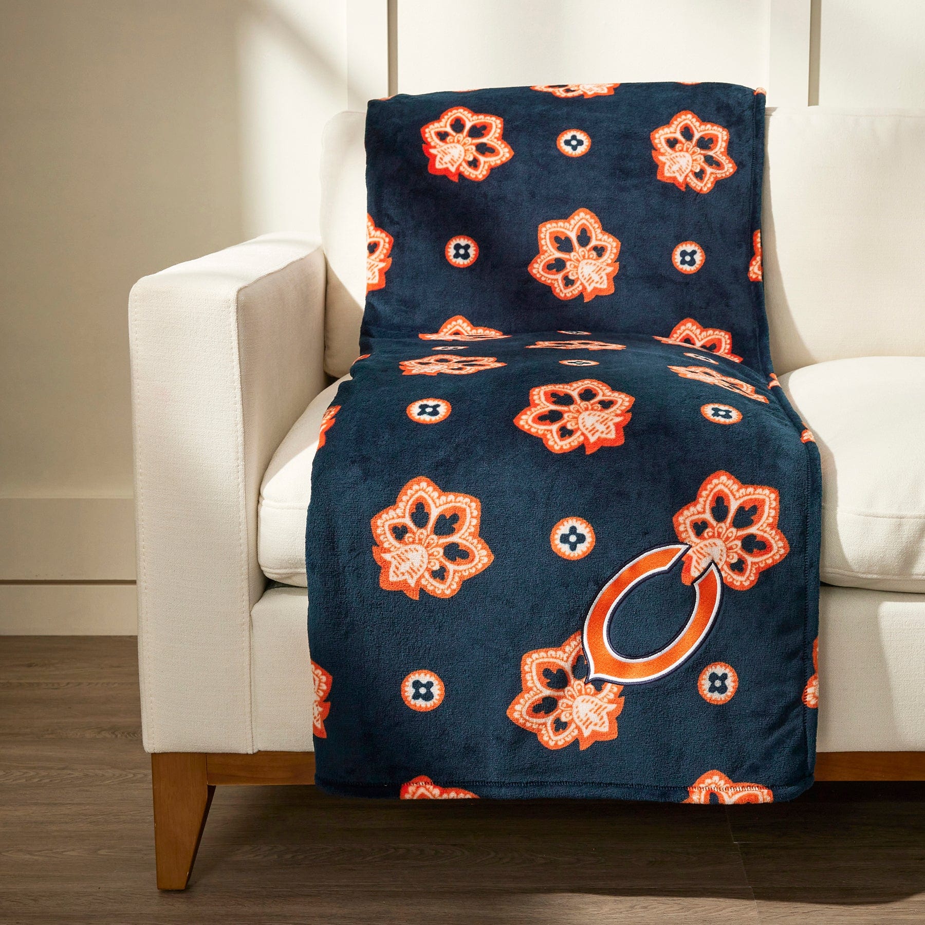NFL Oversized Throw Blanket - Image 2