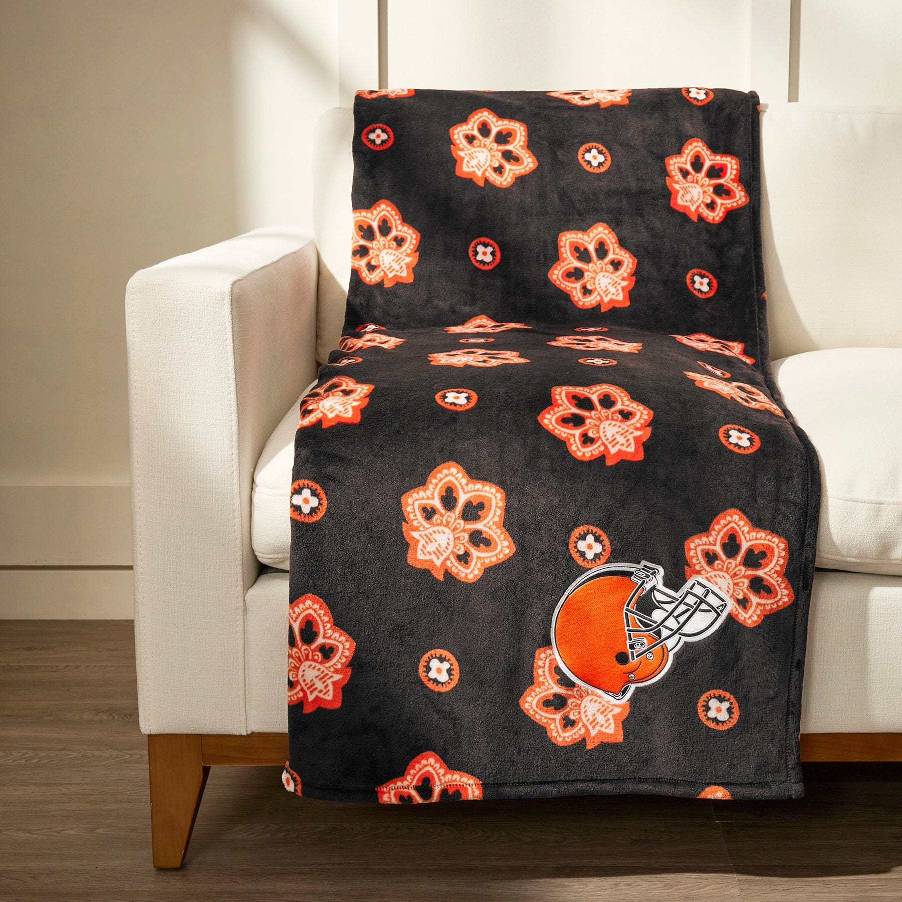 NFL Oversized Throw Blanket - Image 2