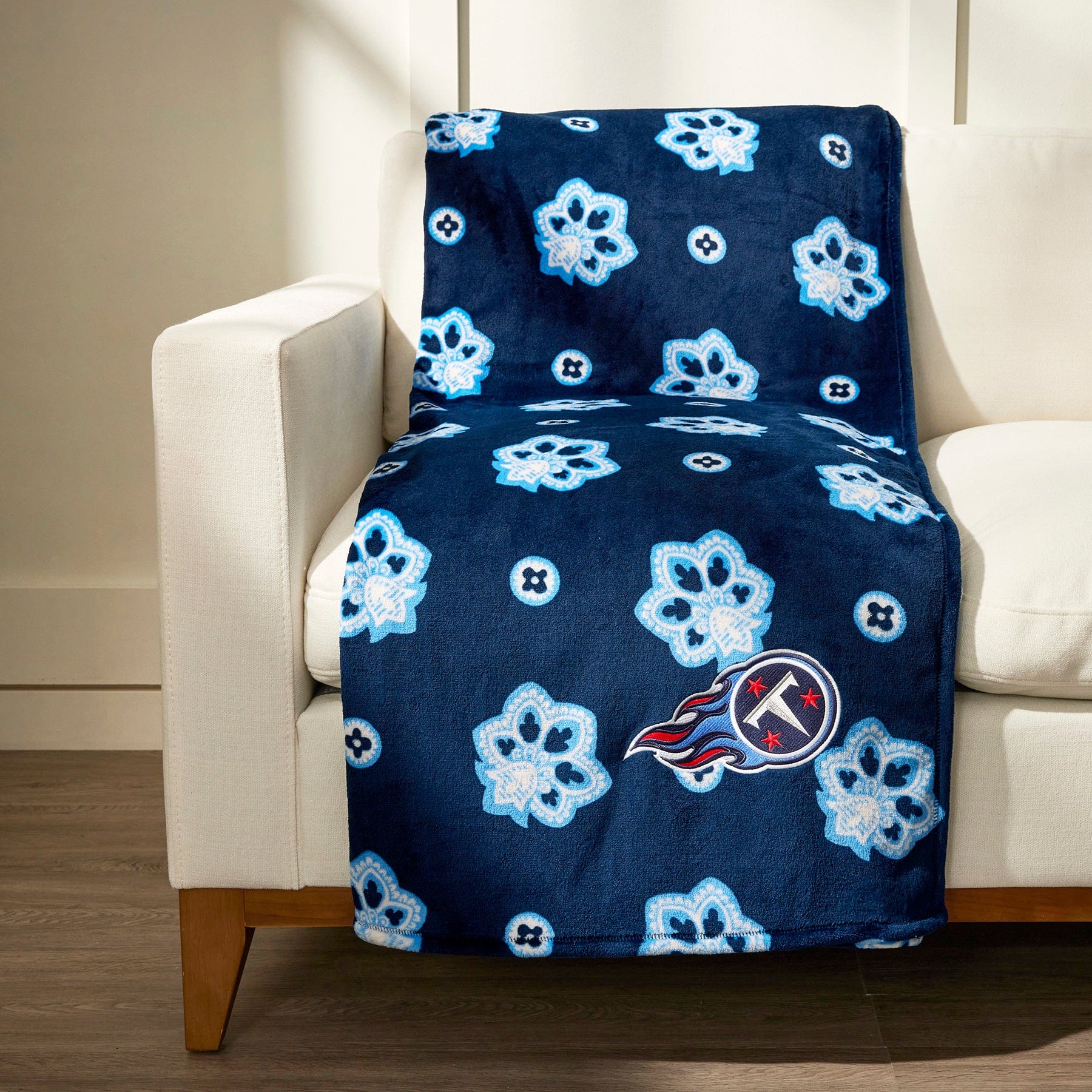NFL Oversized Throw Blanket - Image 2