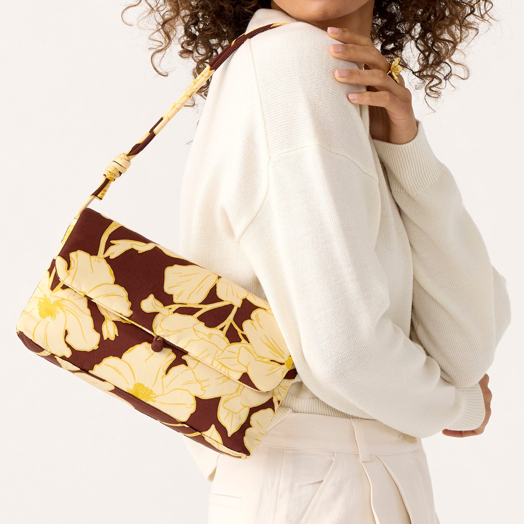 Andover Shoulder Bag - Image 3