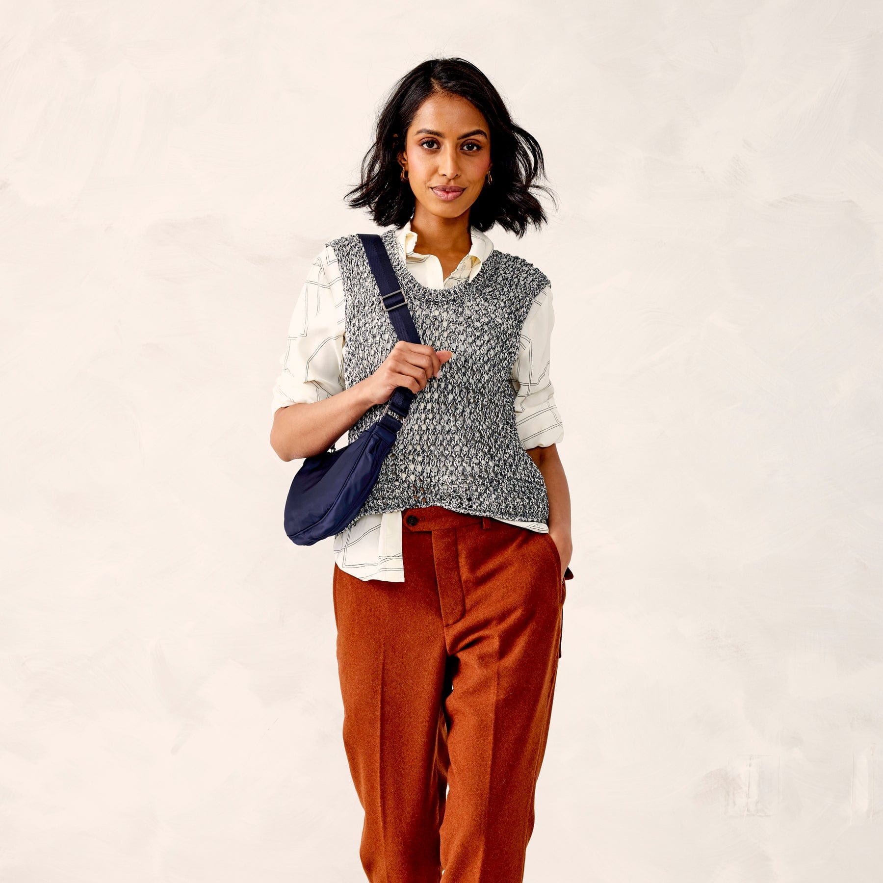 Springbrook Sling Crossbody - Image 3
