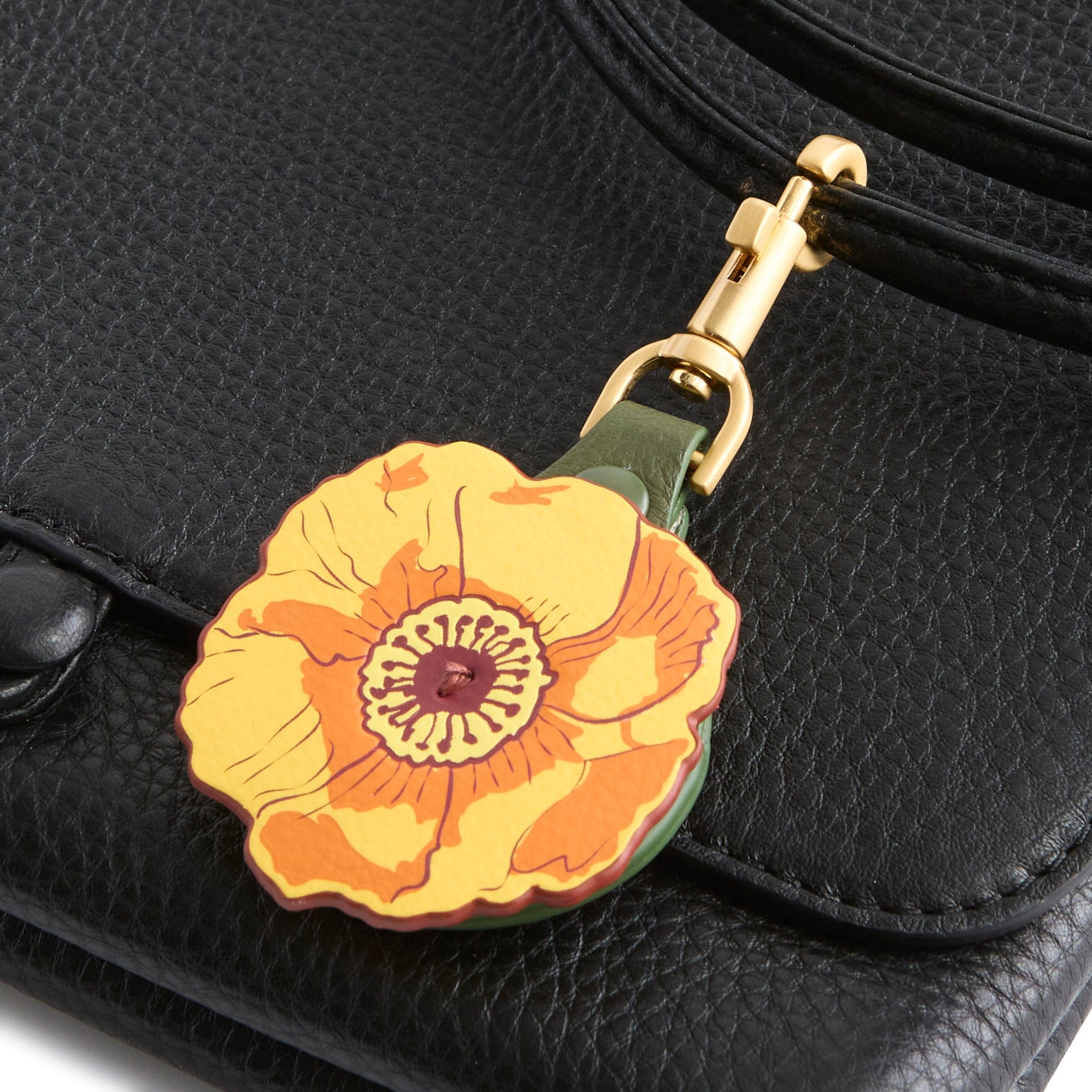 Poppy Bag Charm for AirTag - Image 2